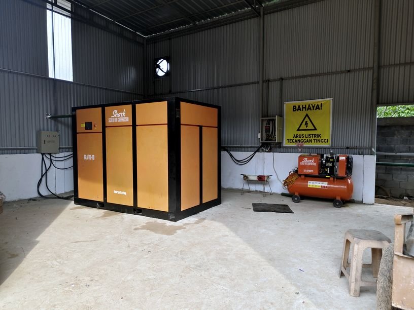 Rotary screw air compressor 10 bar